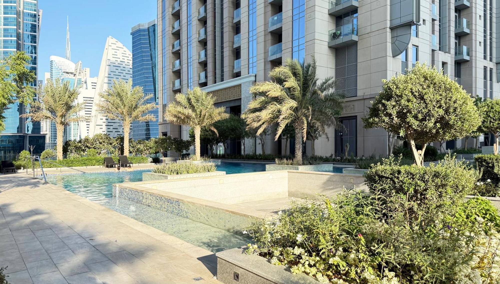 Canal-view Duplex Apartment *