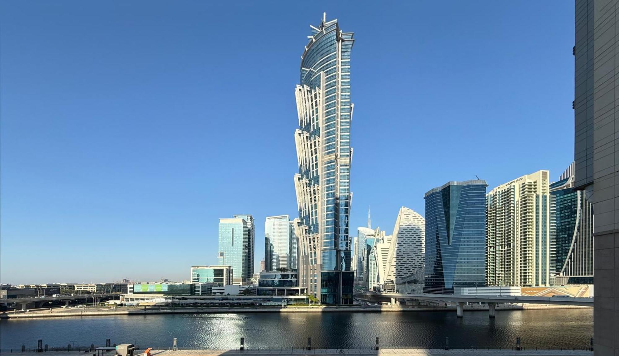 Apartment Canal-view Duplex Dubai